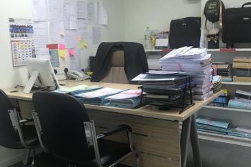 Wisma Zelan(Number One Business Centre)