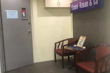 Wisma Zelan(Number One Business Centre)