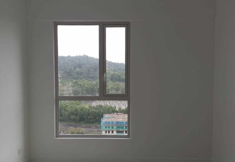 Lakefront Condominium | Emerald Hills @ Alam Damai