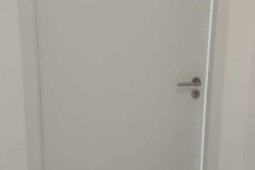 Lakefront Condominium | Emerald Hills @ Alam Damai