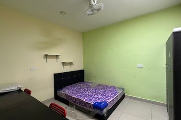 Taman Taynton (Taynton View)