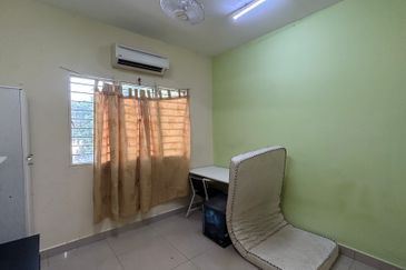 Taman Taynton (Taynton View)