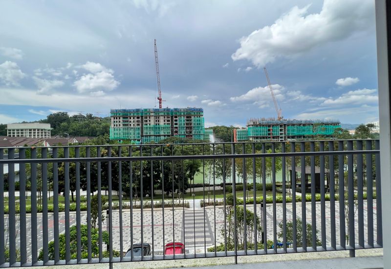 Lakefront Condominium | Emerald Hills @ Alam Damai