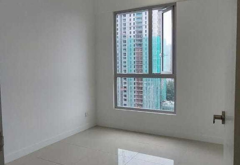 Lakefront Condominium | Emerald Hills @ Alam Damai