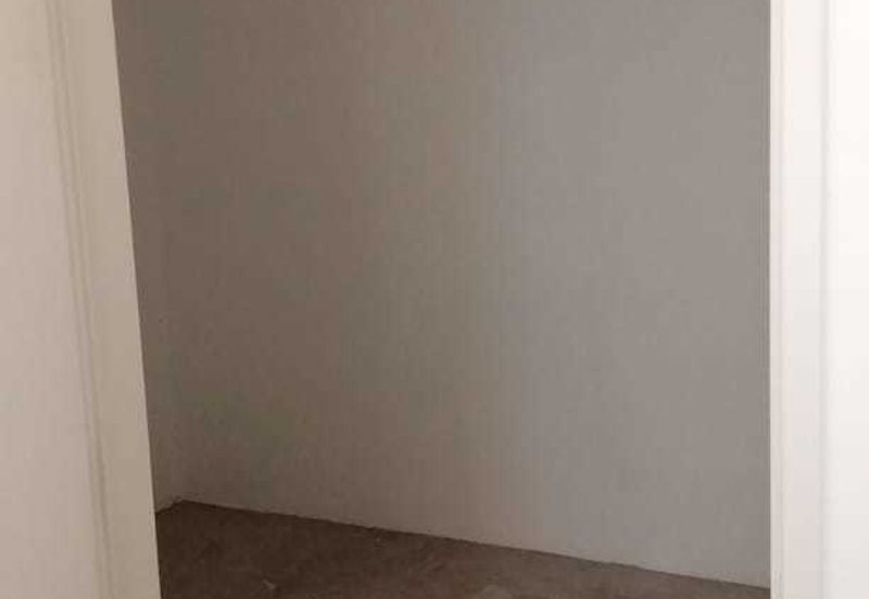 Lakefront Condominium | Emerald Hills @ Alam Damai