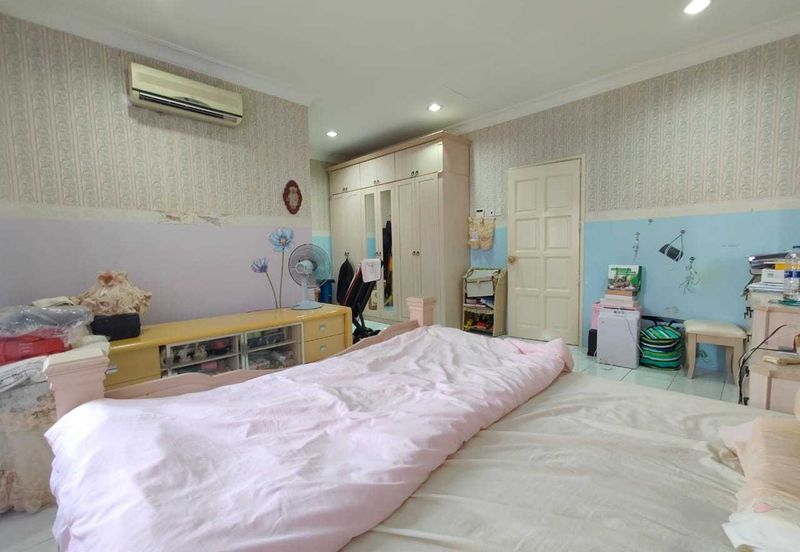 Bandar Sungai Long, Bandar Sungai Long, Selangor