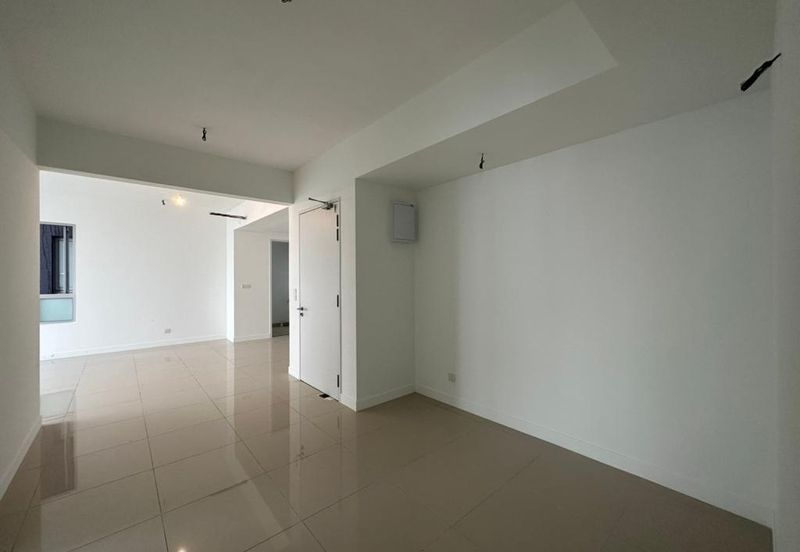 Lakefront Condominium | Emerald Hills @ Alam Damai