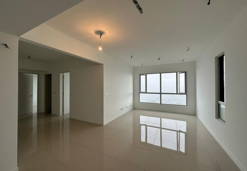 Lakefront Condominium | Emerald Hills @ Alam Damai