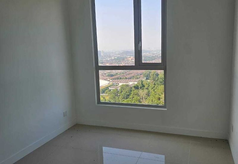 Lakefront Condominium | Emerald Hills @ Alam Damai