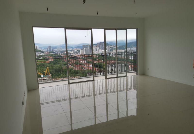Lakefront Condominium | Emerald Hills @ Alam Damai