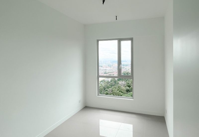 Lakefront Condominium | Emerald Hills @ Alam Damai