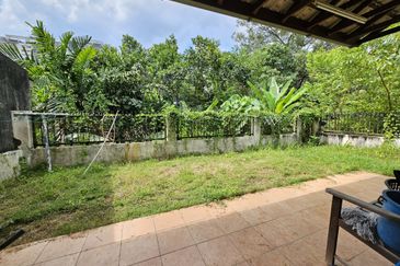 Bandar Tun Hussein Onn