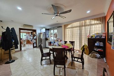 Bandar Tun Hussein Onn