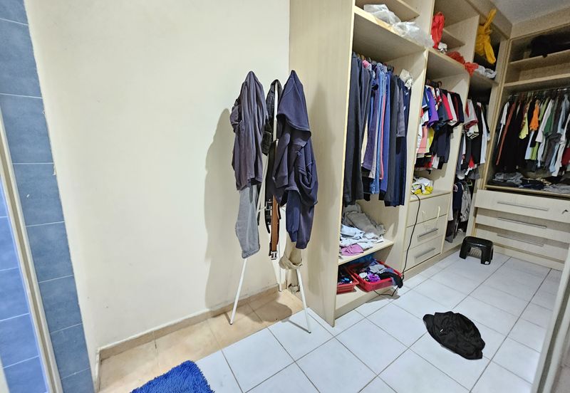 Bandar Tun Hussein Onn