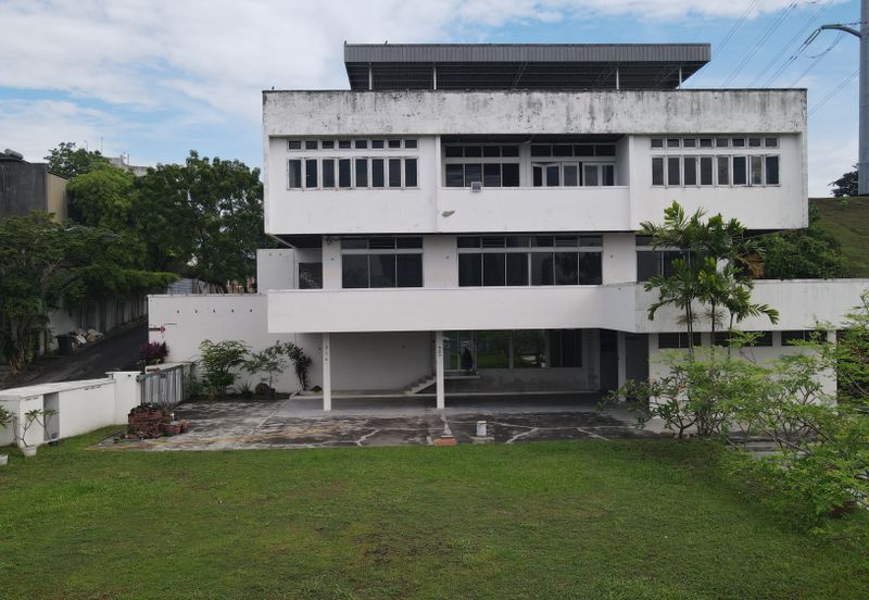 Bukit Pantai (Pantai Hill)