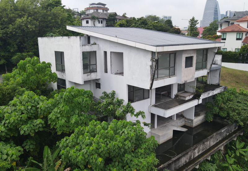 Bukit Pantai (Pantai Hill)