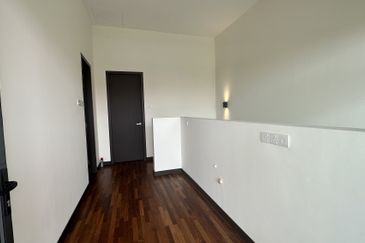 Tiara Hills, Taman Taynton View