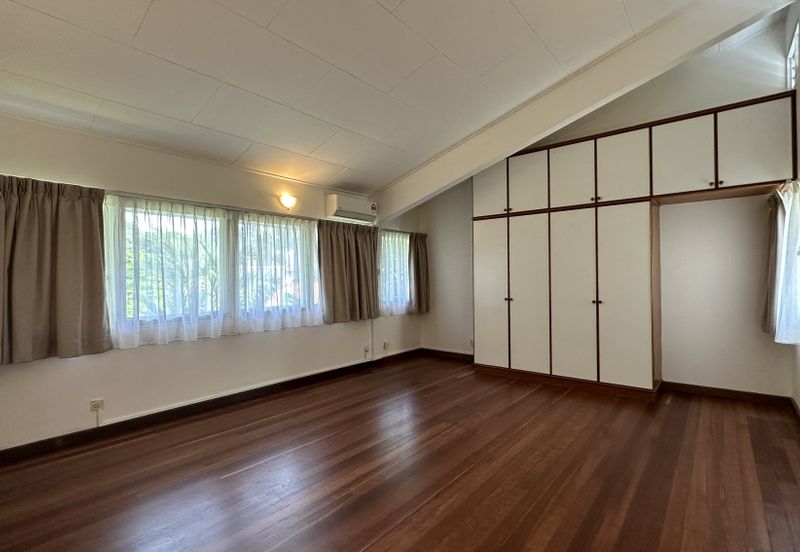 Lorong Taman Pantai 4