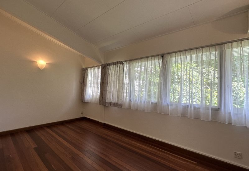 Lorong Taman Pantai 4