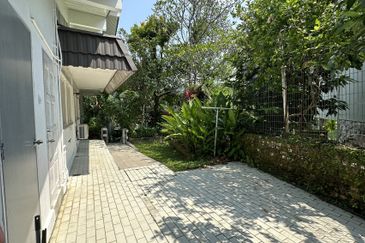 Lorong Taman Pantai 4