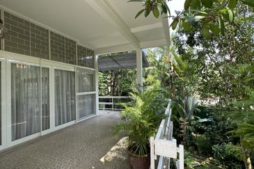 Lorong Taman Pantai 4