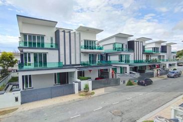 Bandar Sungai Long, Bandar Sungai Long, Selangor