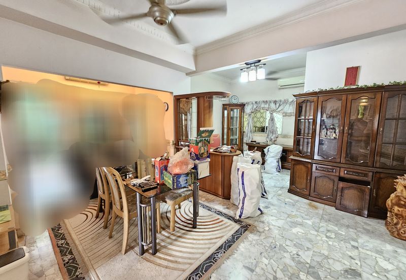 Jalan Mutiara Barat 3