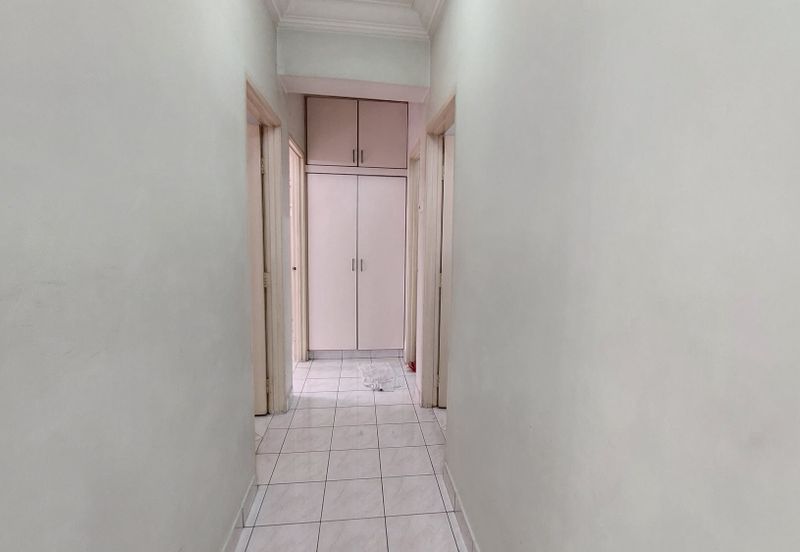 Bayu Tasik Condominium