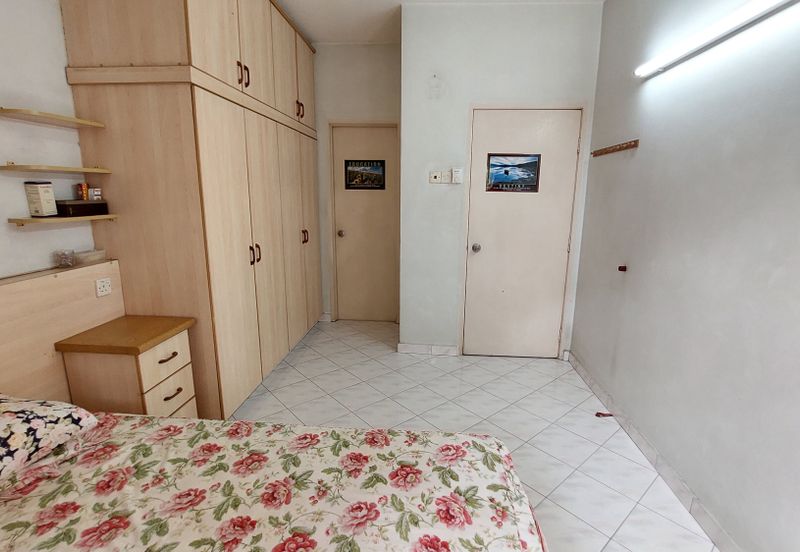 Bayu Tasik Condominium