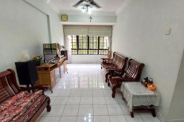 Bayu Tasik Condominium