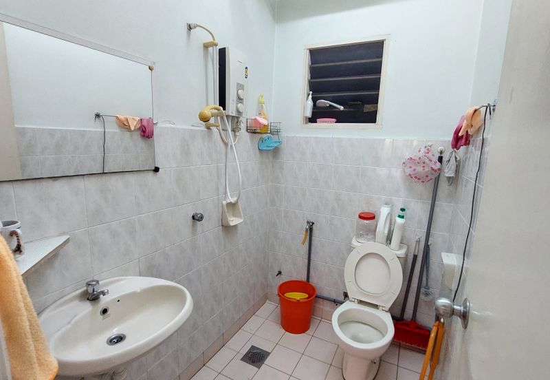 Bayu Tasik Condominium