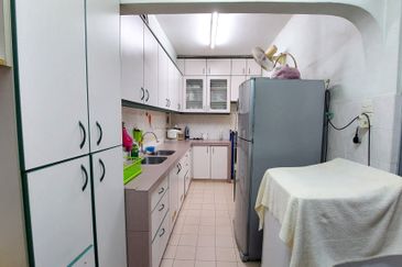 Bayu Tasik Condominium