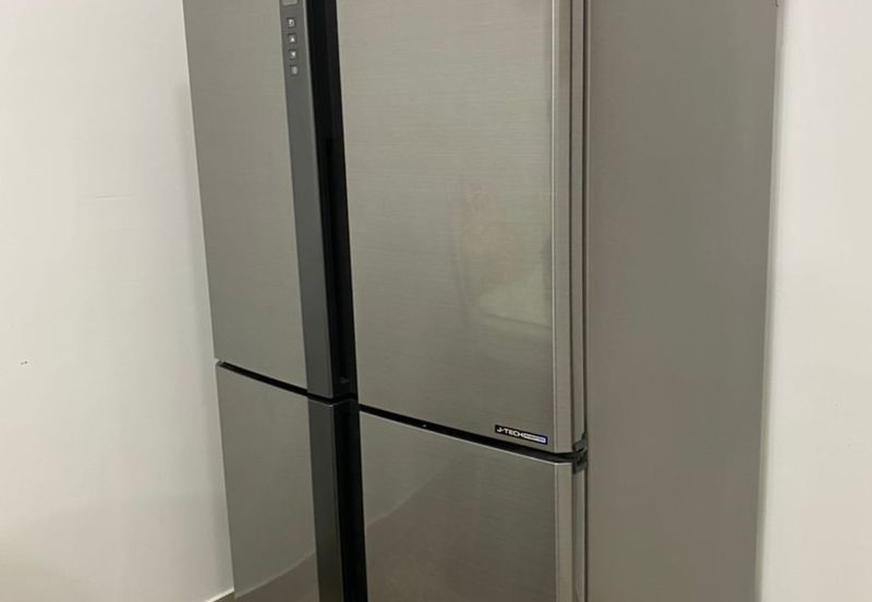 Neos @ PandanMas Townhouse