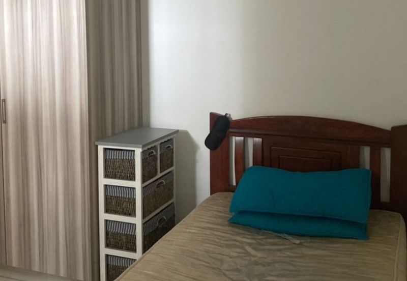 Neos @ PandanMas Townhouse