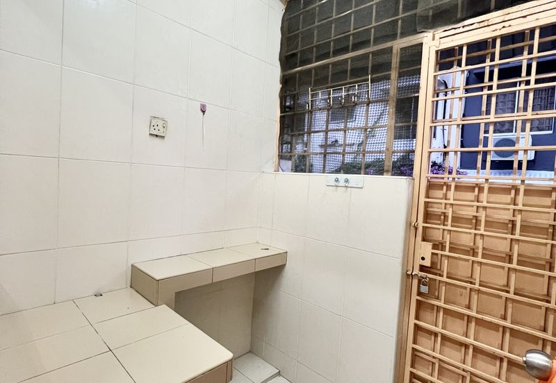 Taman Taynton (Taynton View)