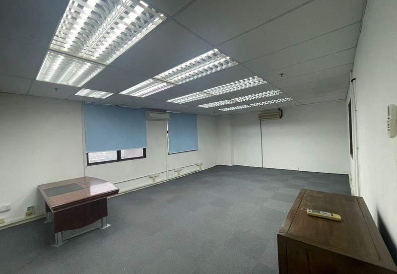 Wisma Zelan(Number One Business Centre)