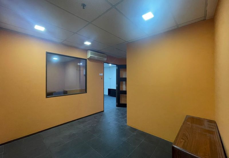 Wisma Zelan(Number One Business Centre)