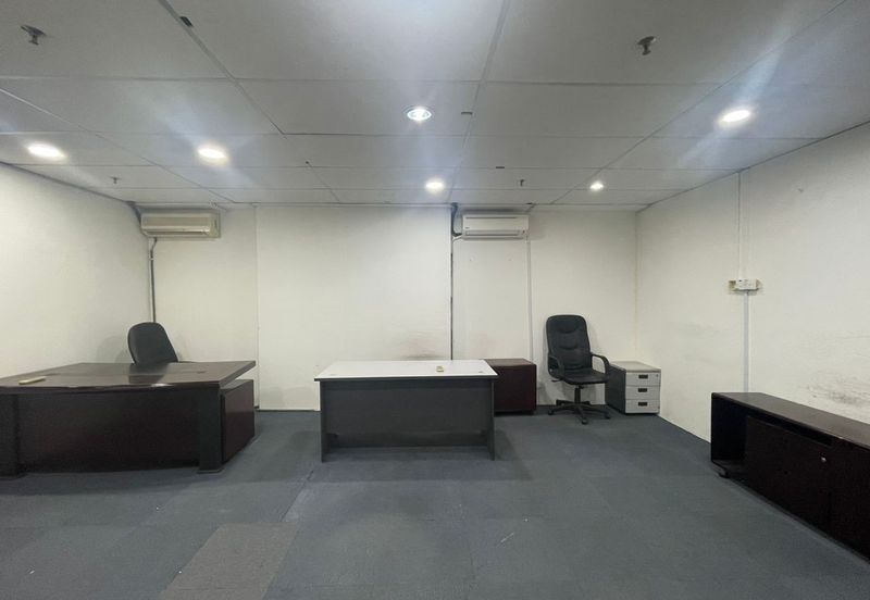 Wisma Zelan(Number One Business Centre)