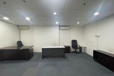 Wisma Zelan(Number One Business Centre)