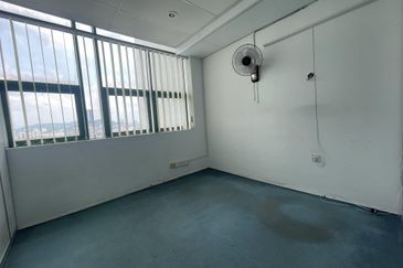 Wisma Zelan(Number One Business Centre)