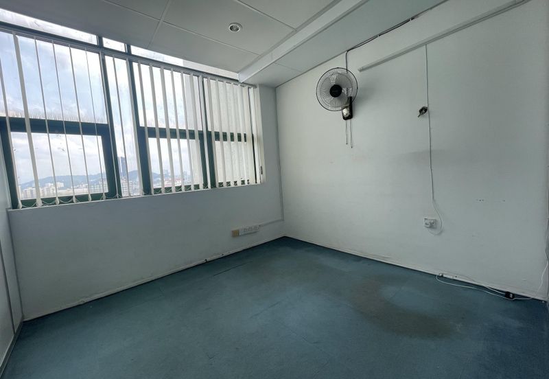 Wisma Zelan(Number One Business Centre)