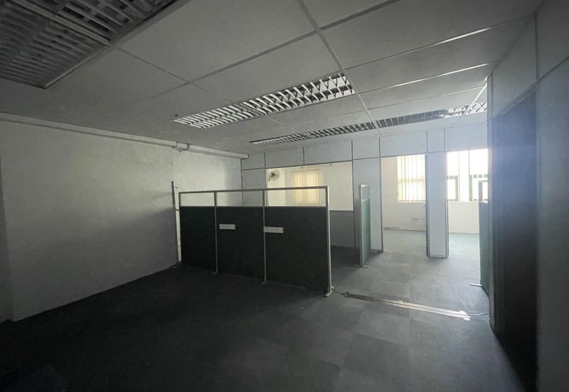 Wisma Zelan(Number One Business Centre)