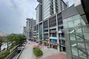 Queensville, Taman Tasik Permaisuri