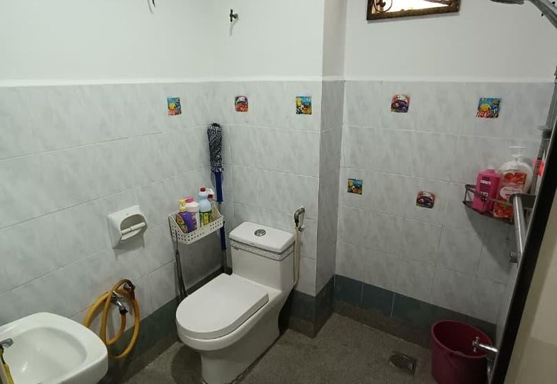 Jalan Damai Murni 13