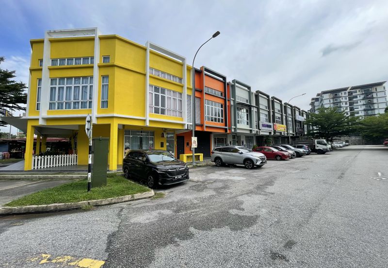 Bandar Mahkota Cheras