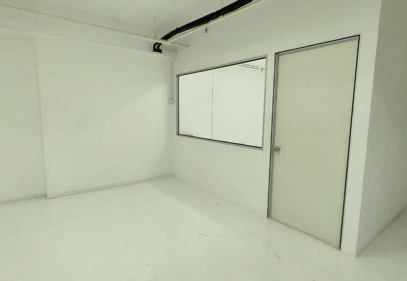 Wisma Zelan(Number One Business Centre)