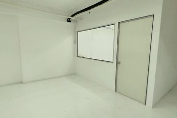 Wisma Zelan(Number One Business Centre)