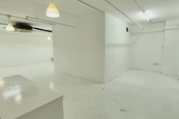 Wisma Zelan(Number One Business Centre)