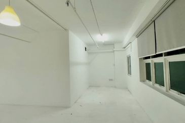 Wisma Zelan(Number One Business Centre)