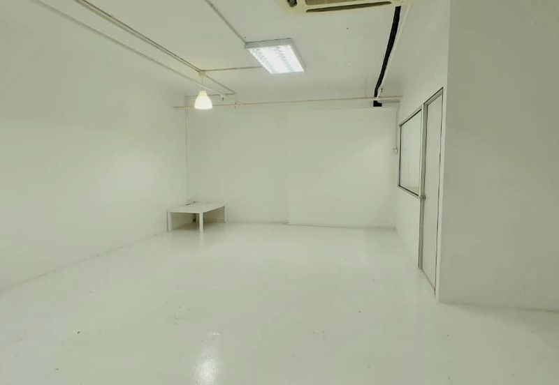 Wisma Zelan(Number One Business Centre)